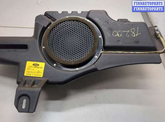 Сабвуфер LN17545 на Lincoln Navigator 2006-2014