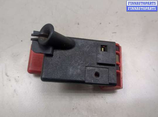 купить Ручка открывания капота на Mercedes C W203 2000-2007