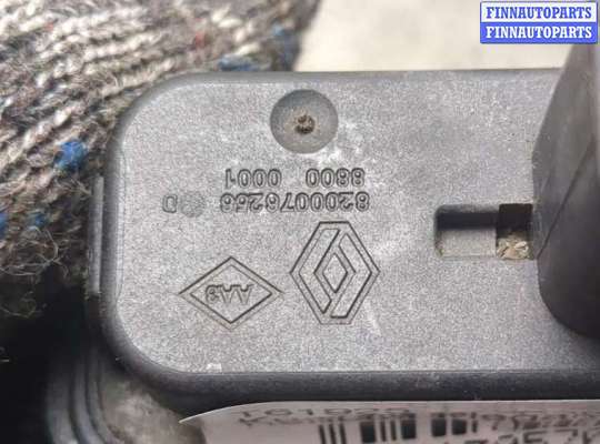 купить Кнопка открывания багажника с крышки на Renault Megane 2 2002-2009