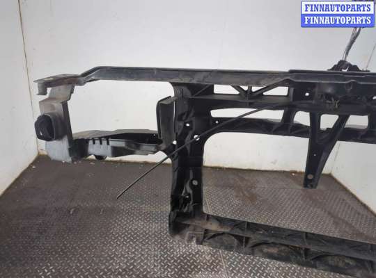 Панель передняя (телевизор) на Volkswagen Golf IV (1J)