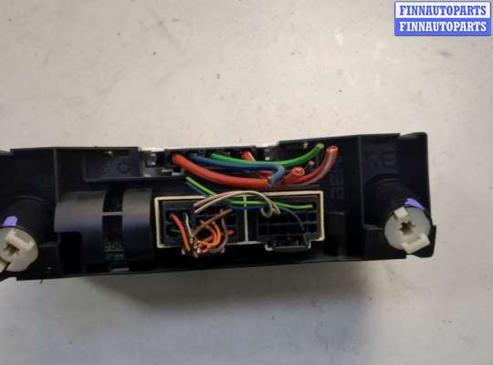 купить Переключатель отопителя (печки) на Volkswagen Polo 2009-2014