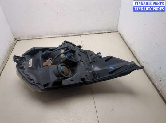 купить Фара (передняя) на Ford Explorer 2015-2019