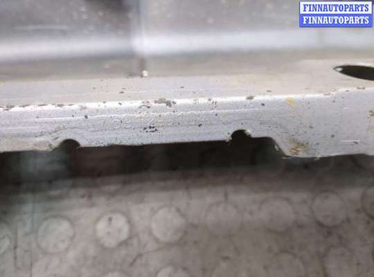 купить Накладка на порог на Pontiac Vibe 1 2002-2008