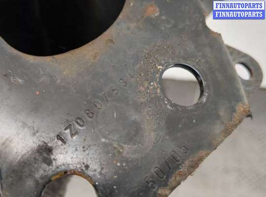 купить Усилитель бампера на Skoda Octavia (A5) 2004-2013