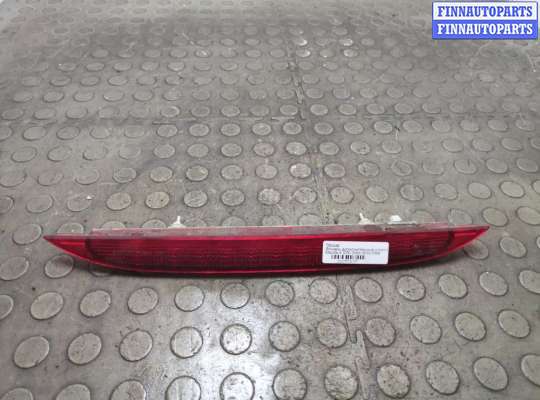 Фонарь дополнительный (стоп-сигнал) MZ668449 на Mazda 5 (CR) 2005-2010