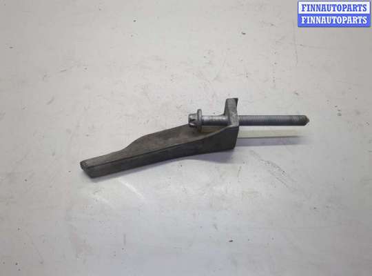 купить Кронштейн (лапа крепления) на BMW 7 G11, G12 2015-2022