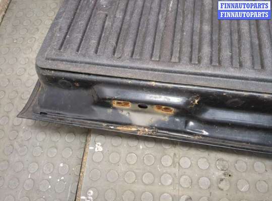 купить Фонарь дополнительный (стоп-сигнал) на Mitsubishi L200 2006-2015