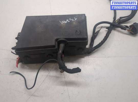 Блок предохранителей VL520377 на Volvo V50 2004-2012