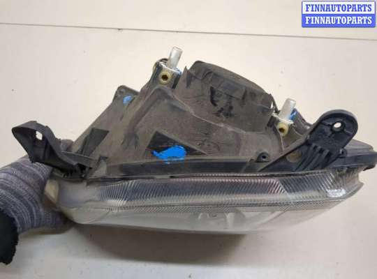 Фара передняя на Opel Meriva A