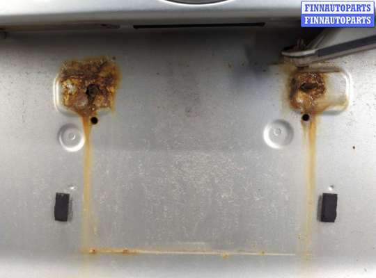 купить Крышка (дверь) багажника на Toyota Highlander 1 2001-2007