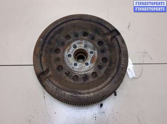 Маховик на Volkswagen Passat B6 (3C)