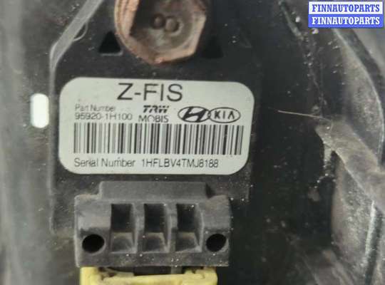 купить Рамка передняя (телевизор) на KIA Ceed 2007-2012