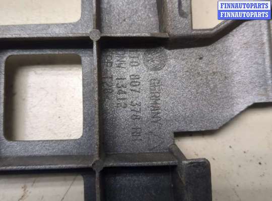купить Кронштейн бампера на Volkswagen Touran 2003-2006
