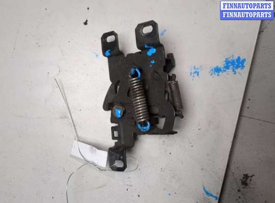 Замок капота