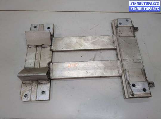 купить Кронштейн подрамника на Porsche Panamera 2009-2016