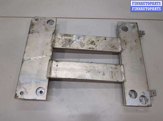 купить Кронштейн подрамника на Porsche Panamera 2009-2016