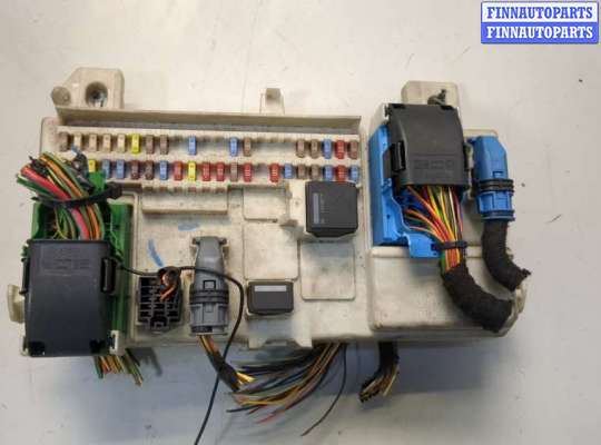 купить Блок предохранителей на Volvo V50 2004-2012