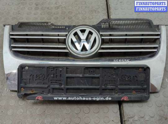 купить Решетка радиатора на Volkswagen Golf 5 2003-2009