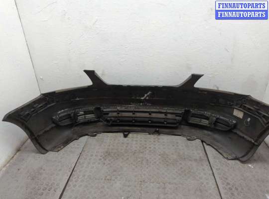 Бампер передний на Volkswagen Touran I (1T)