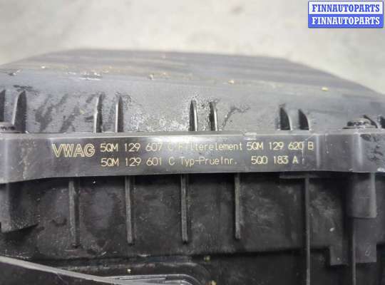 Корпус воздушного фильтра на Volkswagen Jetta VII (A7)