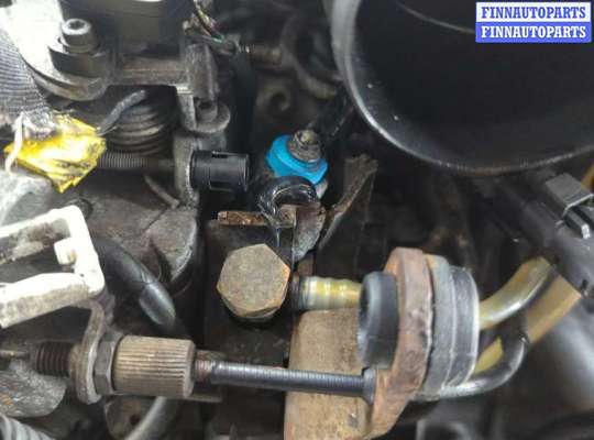 Форсунка топливная на Peugeot Expert I (222)