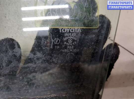 Стекло боковое двери на Toyota RAV4 I (XA10)