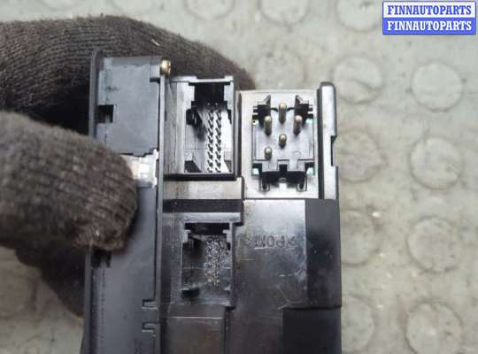 купить Кнопка стеклоподъемника (блок кнопок) на BMW 7 E38 1994-2001