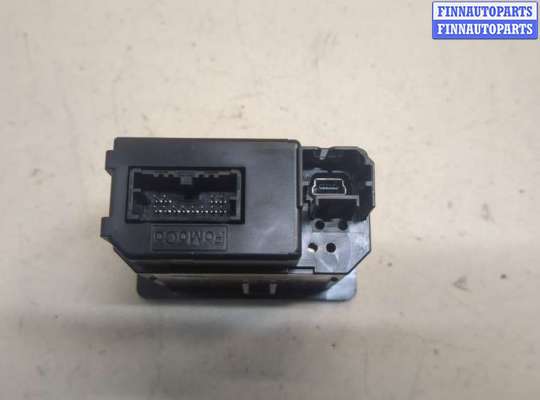 купить Разъем AUX/USB на Ford Edge 2015-2018