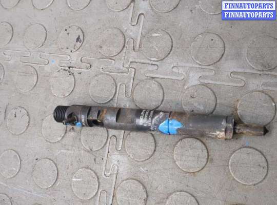 Форсунка топливная RN1586754 на Renault Clio 2005-2009