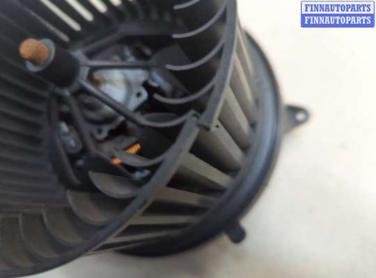 купить Двигатель отопителя (моторчик печки) на Mini Clubman (R55) 2007-2014