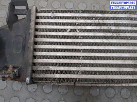 купить Радиатор интеркулера на Volvo V60 2010-2018