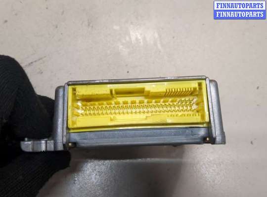 купить Блок управления подушками безопасности на Audi A4 (B6) 2000-2006