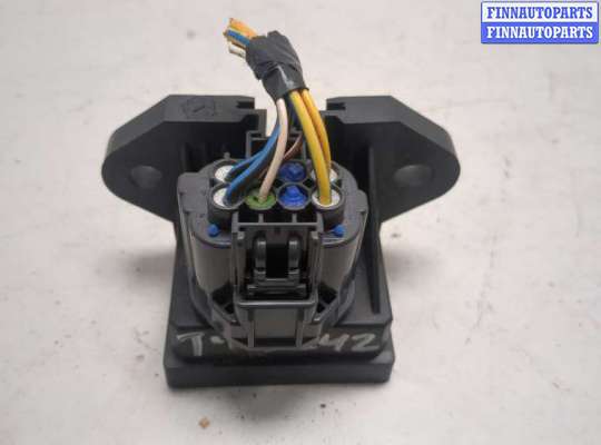 Блок управления топливным насосом FO1794634 на Ford Focus 3 2011-2015
