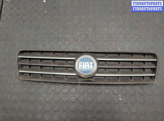 Решетка радиатора FT566110 на Fiat Punto 1999-2010