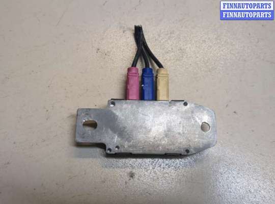 купить Усилитель антенны на Land Rover Discovery Sport 2014-2022