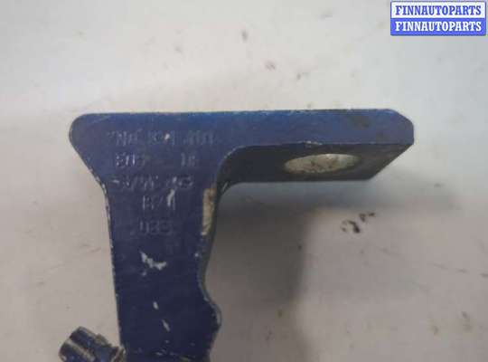 купить Петля двери на Volkswagen Polo 2009-2014