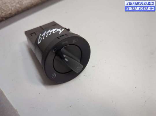 Переключатель света SK527979 на Skoda Fabia 2007-2014