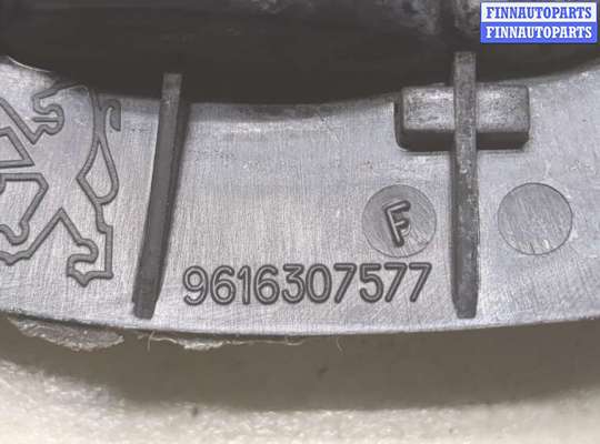 купить Ручка двери салона на Peugeot 406 1995-1999