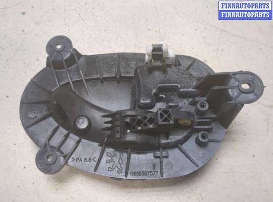 купить Ручка двери салона на Peugeot 406 1995-1999