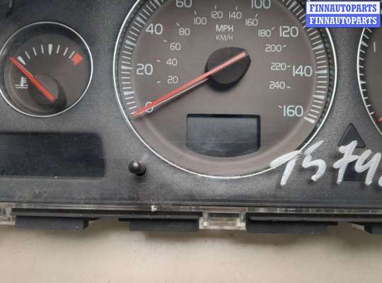 купить Щиток приборов (приборная панель) на Volvo XC90 2002-2014