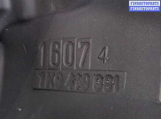 Подушка безопасности водителя (AirBag) на Volkswagen Golf V (1K)