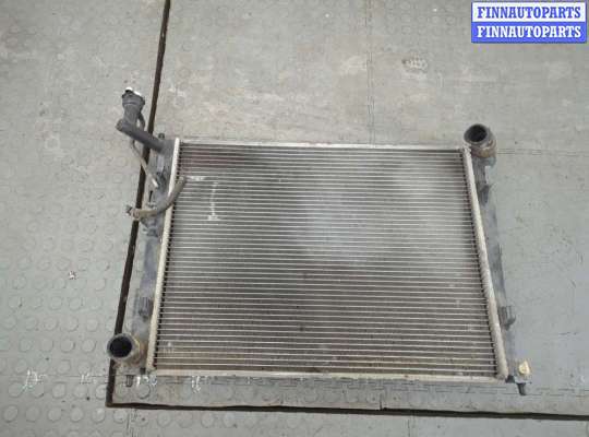 Радиатор охлаждения двигателя KA597859 на KIA Ceed 2007-2012