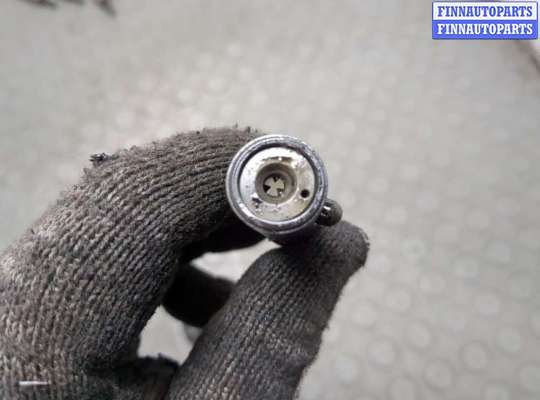 Форсунка топливная на Opel Zafira A