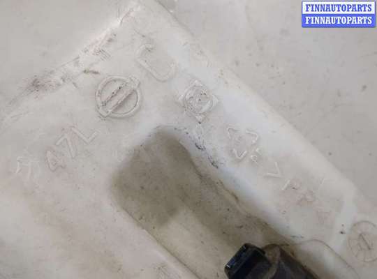 купить Бачок омывателя на Nissan Note E11 2005-2013
