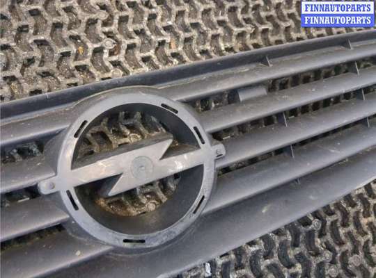 купить Решетка радиатора на Opel Zafira A 1999-2005