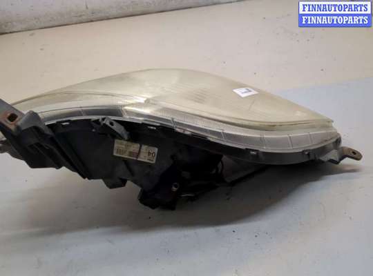 купить Фара (передняя) на Toyota Yaris 2005-2011