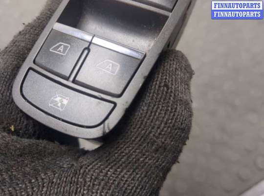 купить Кнопка стеклоподъемника (блок кнопок) на Infiniti QX80 2014-2017