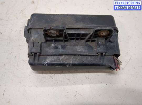 купить Блок реле на Toyota Avensis 2 2003-2008