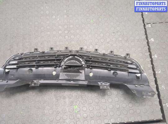 купить Решетка радиатора на Opel Zafira B 2005-2012