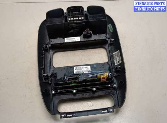 купить Кнопка обогрева сидений на Chrysler Voyager 2000-2007